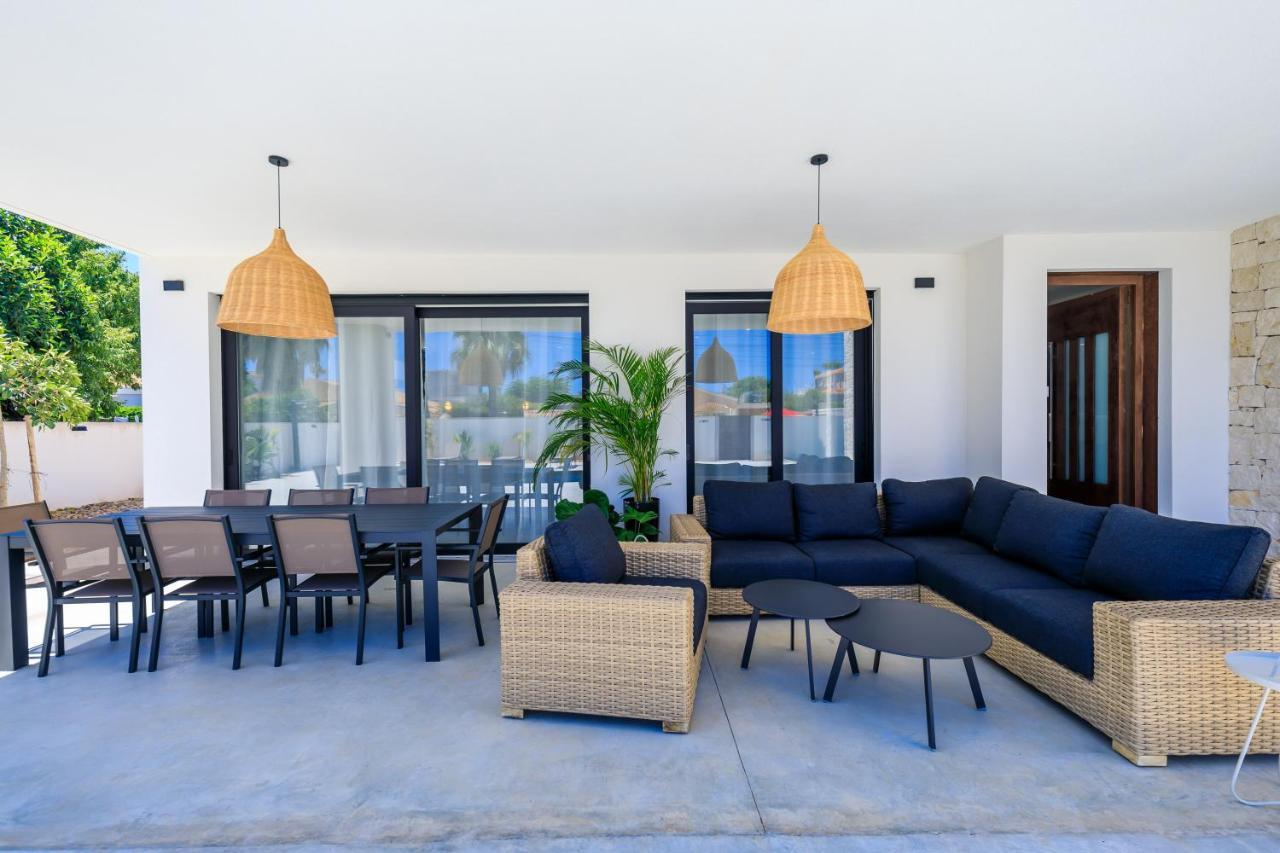 Villa Mi Luna Торевьиа Экстерьер фото