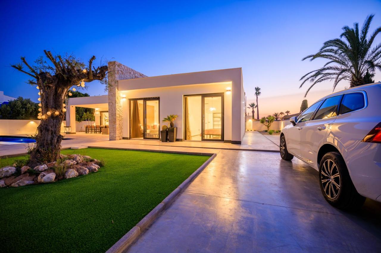 Villa Mi Luna Торевьиа Экстерьер фото