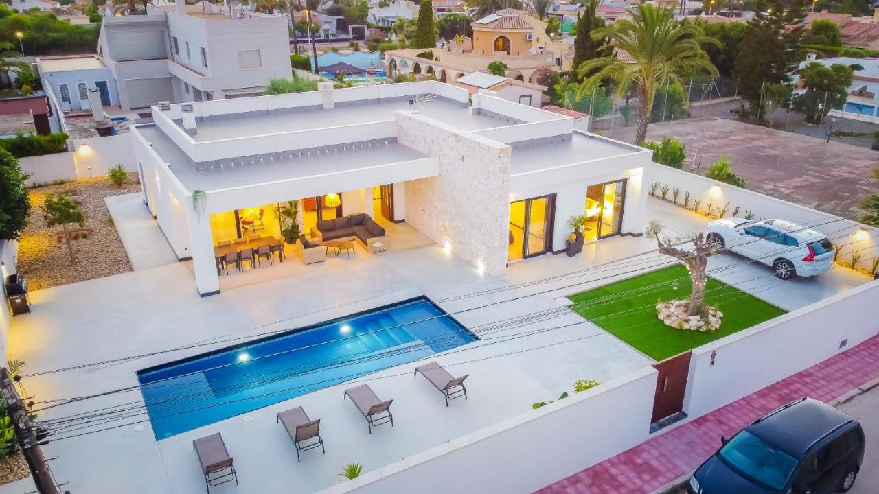 Villa Mi Luna Торевьиа Экстерьер фото