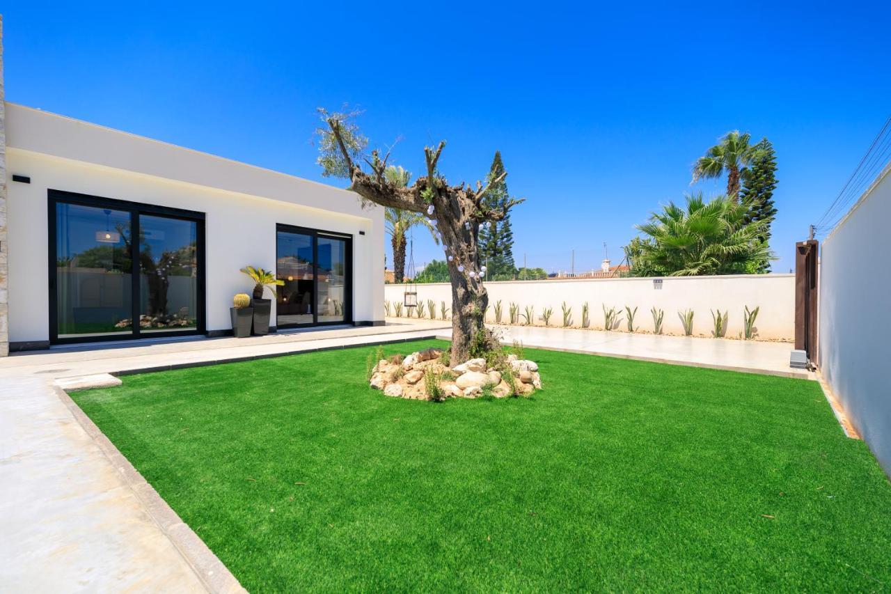 Villa Mi Luna Торевьиа Экстерьер фото